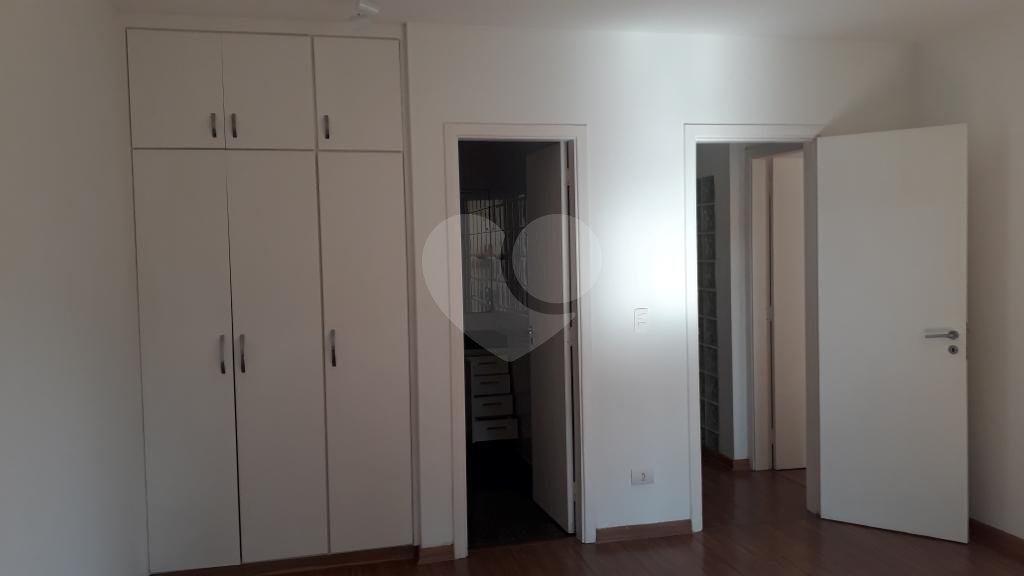 Casa para alugar com 3 suítes no condomínio Residencial Courtyard Village, São Paulo - SP