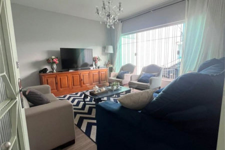 Casa à venda com 3 quartos em Vila Oliveira, Mogi das Cruzes, SP