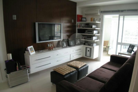 Apartamento à venda com 4 suítes em Vila Suzana, São Paulo, SP