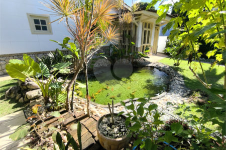 Casa à venda com 4 quartos, sendo 2 suítes, no Centro, Santa Cruz Cabrália, BA