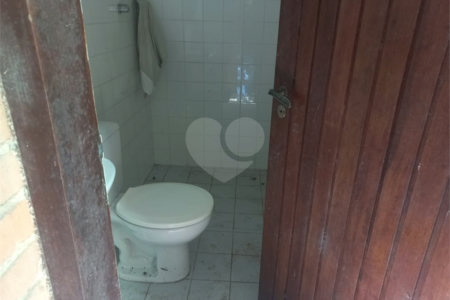 Casa à venda com 3 quartos, sendo 2 suítes, em Morumbi, São Paulo, SP