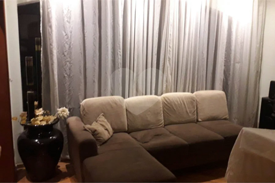 Sobrado à venda com 6 quartos, sendo 1 suíte,  em Horto, São Paulo, SP