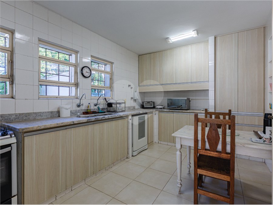 Casa à venda com 3 suítes em Alto de Pinheiros, São Paulo, SP