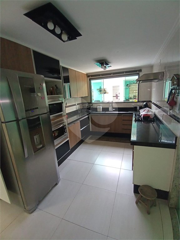 Casa à venda com 3 suítes no condomínio Mansões da Prata, Rio de Janeiro - RJ
