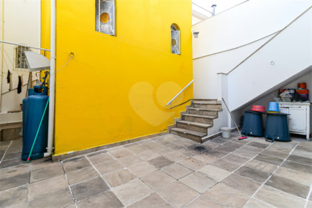 Casa à venda com 3 quartos, sendo 1 suíte, em Mirandópolis, São Paulo, SP