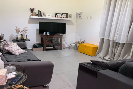 Casa à venda com 3 quartos, sendo 1 suíte, no condomínio Jardim Toscana, Indaiatuba - SP