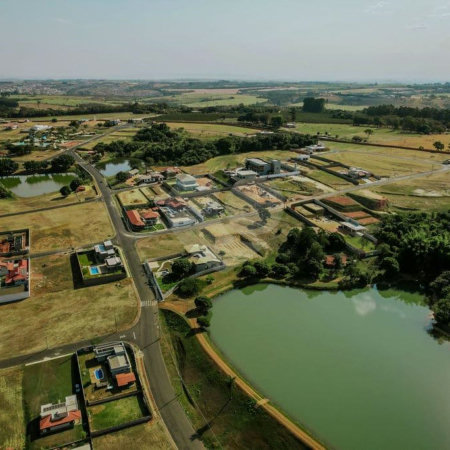 Terreno à venda em Residencial Mirante das Águas, Cajuru, SP
