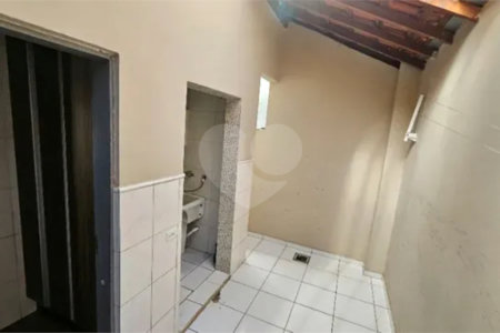 Casa à venda com 3 quartos, sendo 1 suíte, em Loteamento Residencial Vista Linda, São José dos Campos, SP