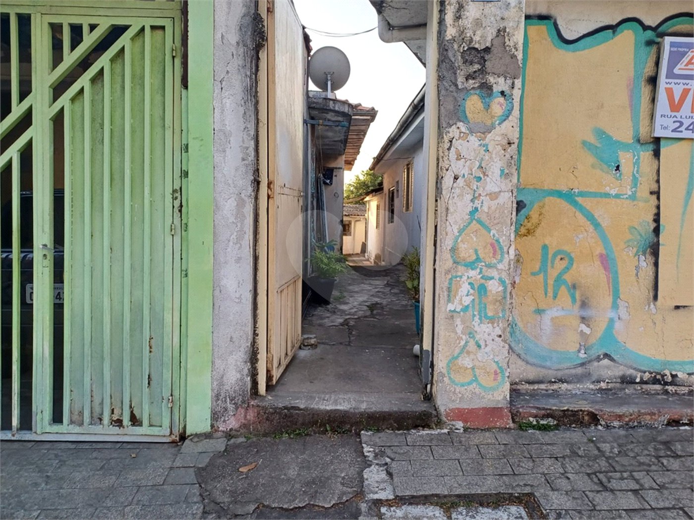 Casa Térrea à venda com 4 quartos em Jardim Vila Galvão, Guarulhos, SP