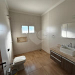 Casa à venda com 2 quartos, sendo 1 suíte, no condomínio Residencial Lagos D Icarai, Salto - SP