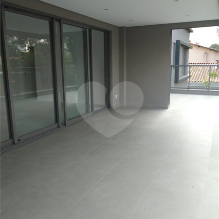 Apartamento à venda com 4 suítes em Campo Belo, São Paulo, SP