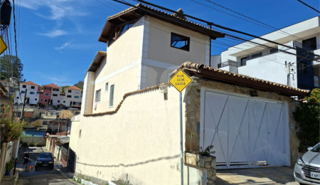 Sobrado à venda com 2 quartos, sendo 1 suíte,  em Horto Florestal, São Paulo, SP