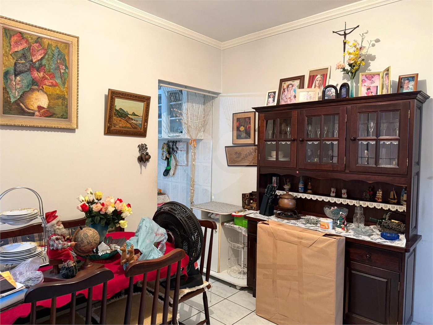 Casa à venda com 2 quartos no condomínio Residencial Bari, Itaquaquecetuba - SP