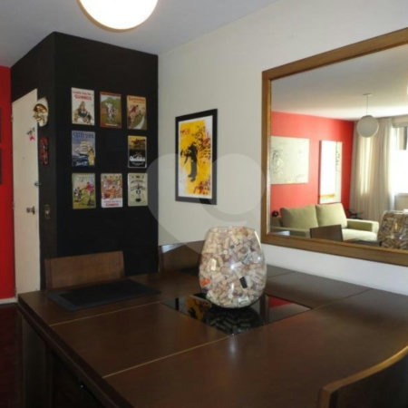Apartamento à venda com 3 quartos, sendo 1 suíte, em Moema, São Paulo, SP