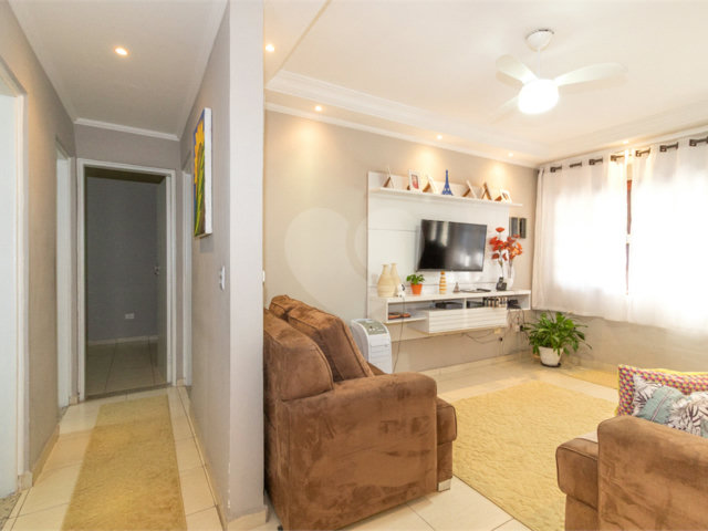 Casa à venda com 3 quartos, sendo 1 suíte,  em Santa Terezinha, São Paulo, SP