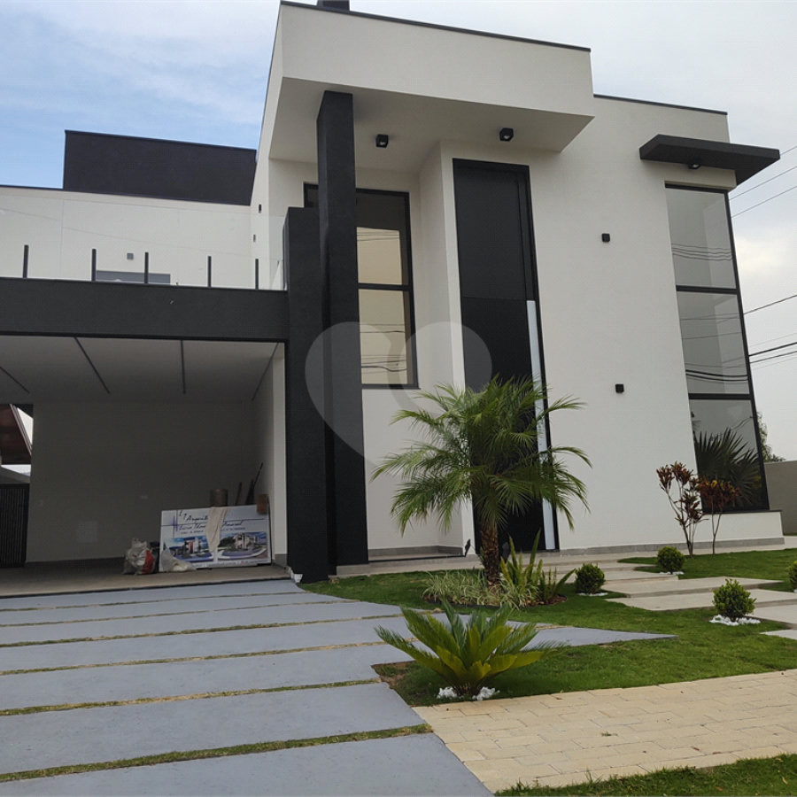 Casa em condomínio à venda com 3 suítes em Condomínio Altos da Floresta, Atibaia, SP