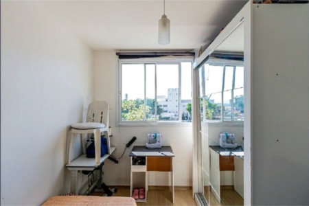 Apartamento à venda com 2 quartos em Parque Industrial Tomas Edson, São Paulo, SP