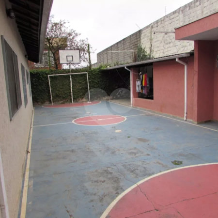 Casa Térrea à venda ou para alugar com 5 quartos, sendo 2 suítes, em Vila Horizonte, Mogi das Cruzes, SP