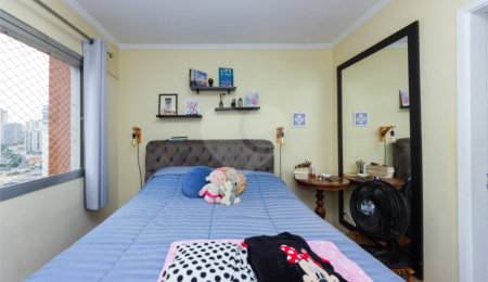 Apartamento à venda com 3 quartos, sendo 1 suíte, em Mirandópolis, São Paulo, SP