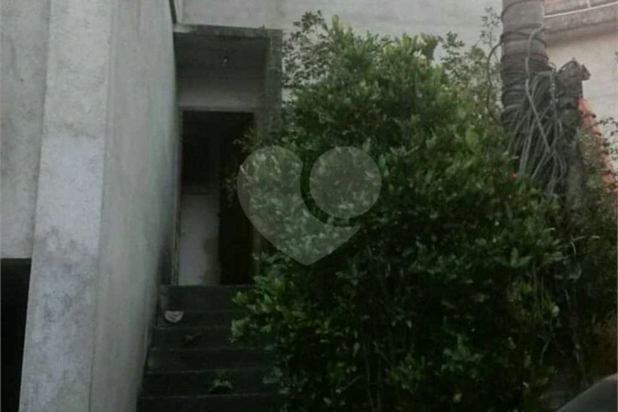 Casa à venda com 3 quartos, sendo 1 suíte,  em Horto, São Paulo, SP