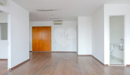 Sala à venda em Vila Olímpia, São Paulo, SP