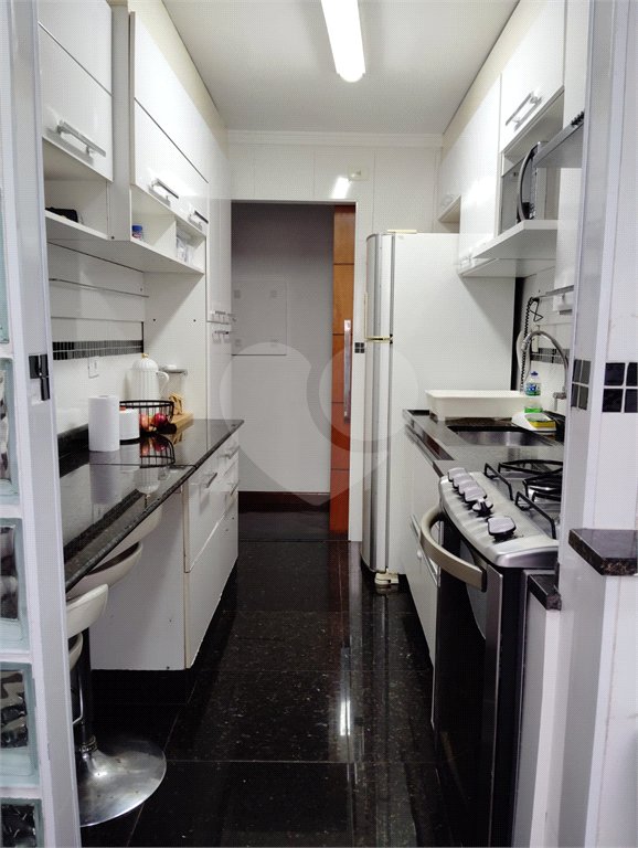 Apartamento à venda com 2 quartos em Jardim Peri, São Paulo, SP