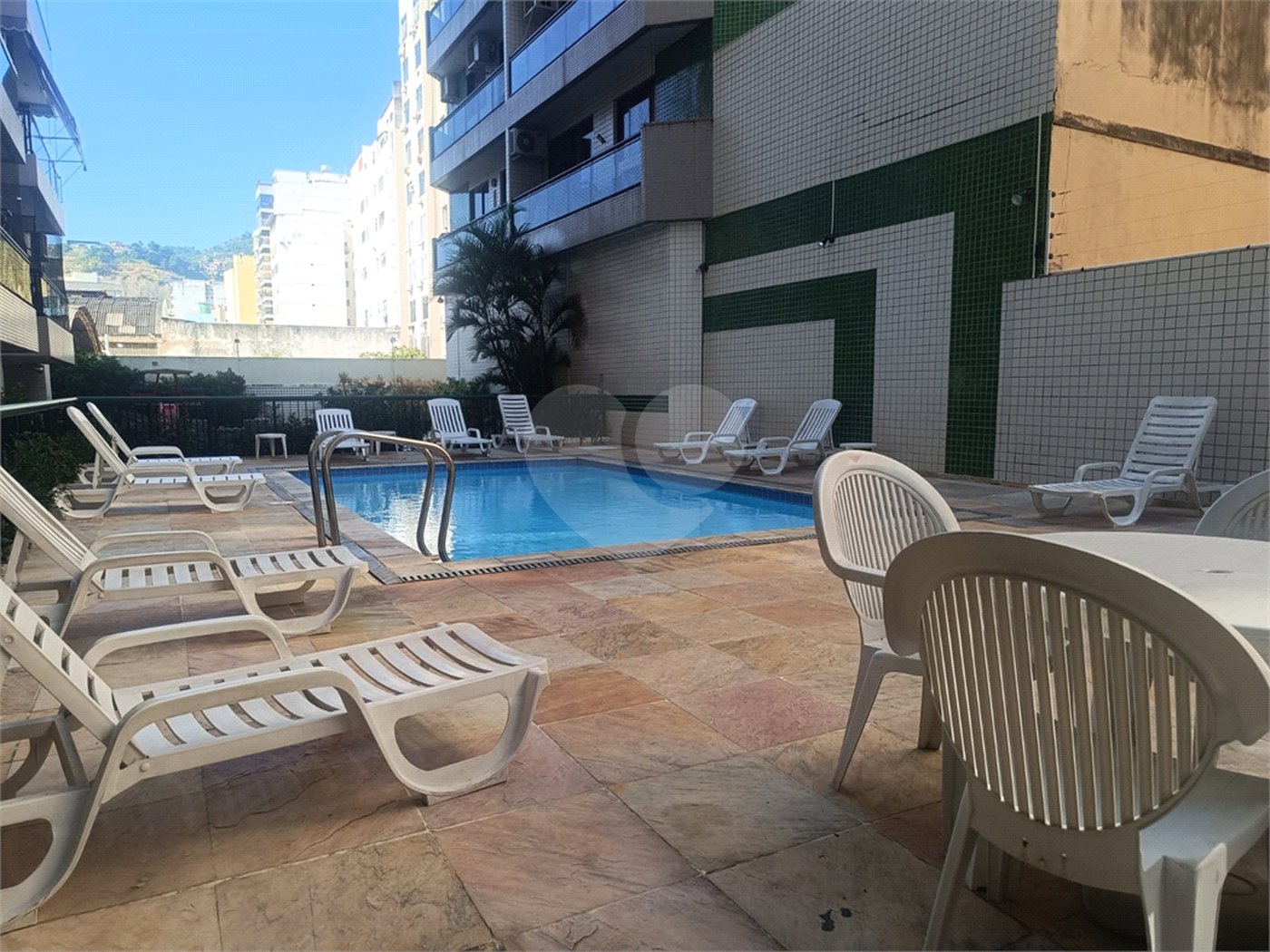 Cobertura à venda com 3 quartos, sendo 1 suíte, em Tijuca, Rio de Janeiro, RJ