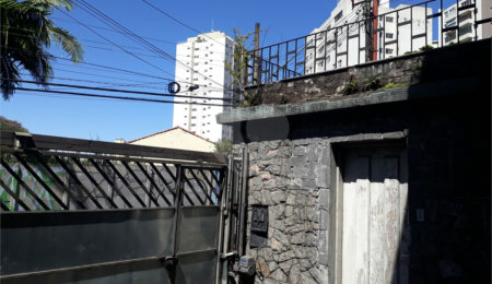 Sobrado à venda com 4 quartos, sendo 2 suítes,  em Santana, São Paulo, SP