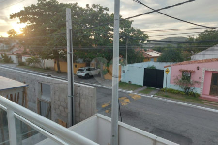 Casa à venda com 4 quartos, sendo 1 suíte,  em Ogiva, Cabo Frio, RJ