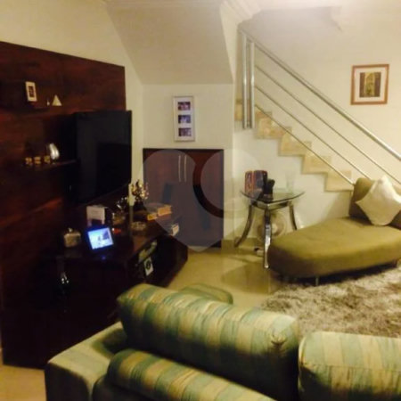 Casa à venda com 3 quartos, sendo 1 suíte,  no condomínio Praça Doutor José Augusto César,12, São Paulo - SP