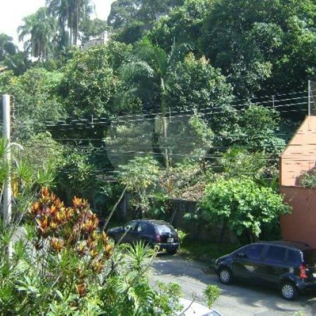 Casa à venda com 4 suítes em Vila Tramontano, São Paulo, SP