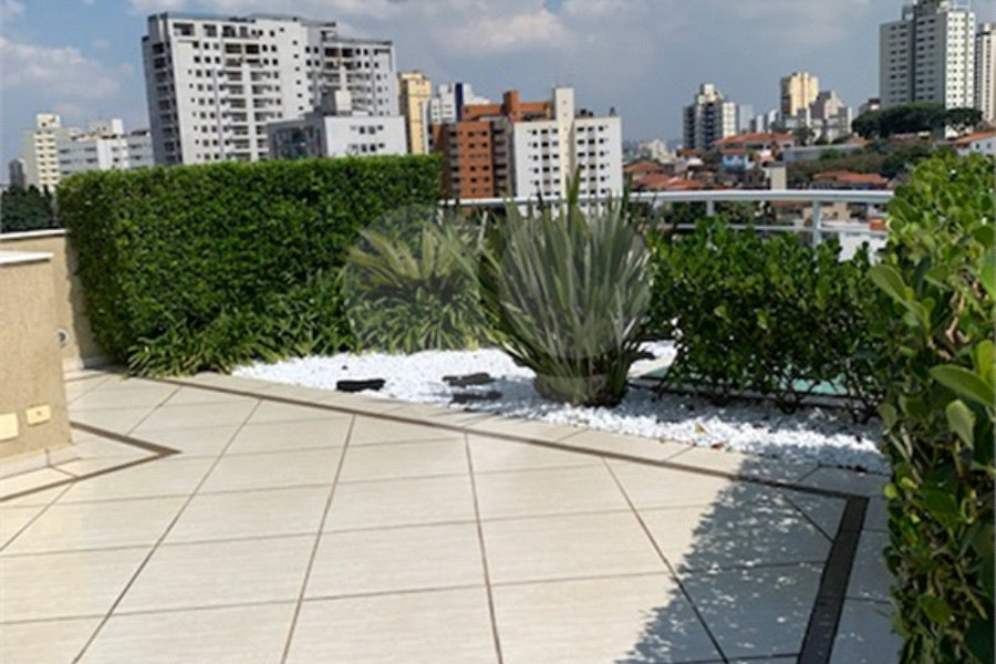 Sobrado à venda com 3 suítes em Santana, São Paulo, SP