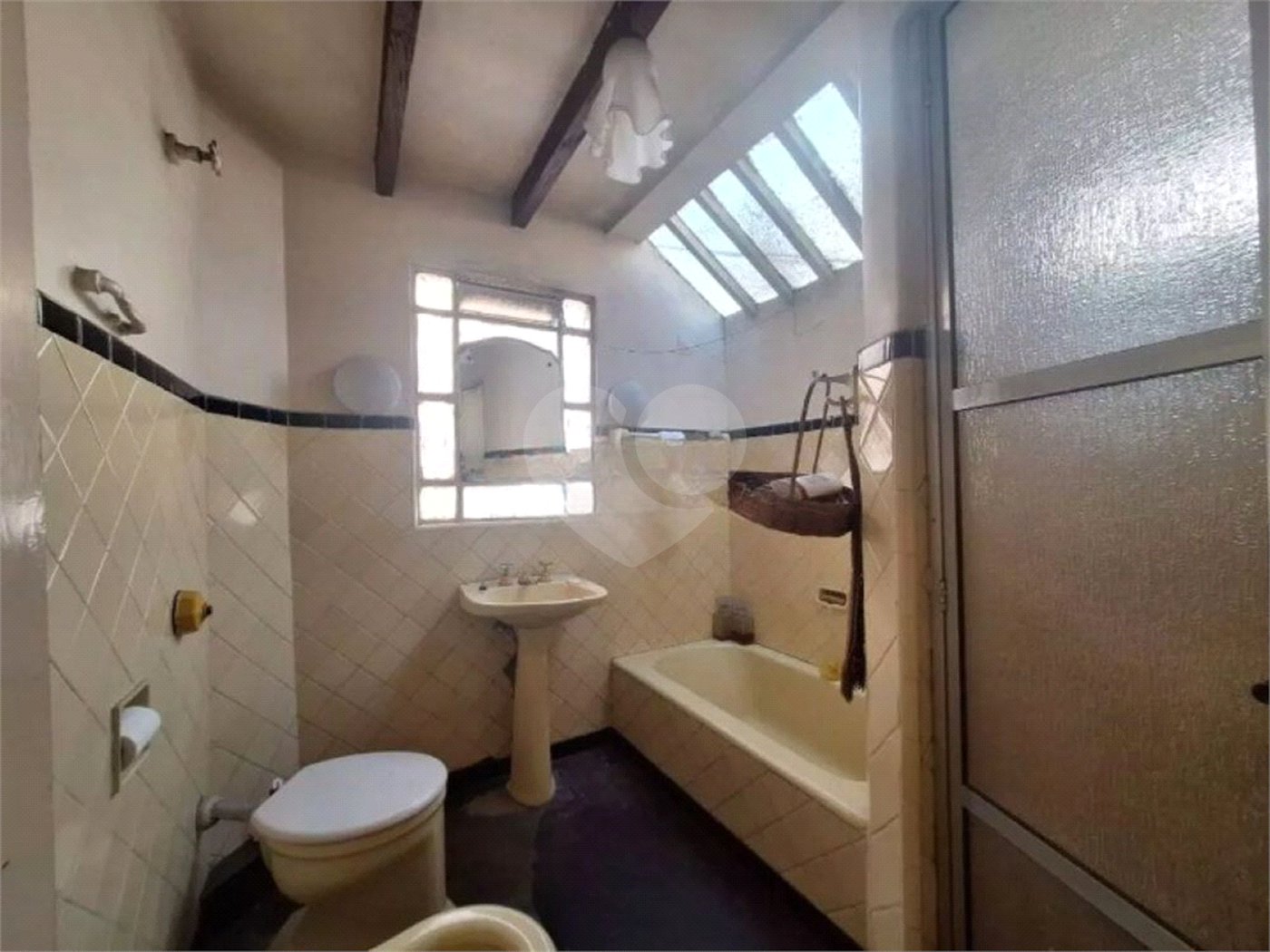 Sobrado à venda com 3 quartos, sendo 1 suíte, em Vila Clementino, São Paulo, SP