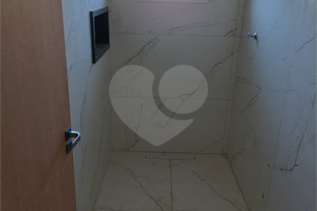Sobrado à venda com 3 quartos, sendo 1 suíte, em Jardim do Lago, Atibaia, SP