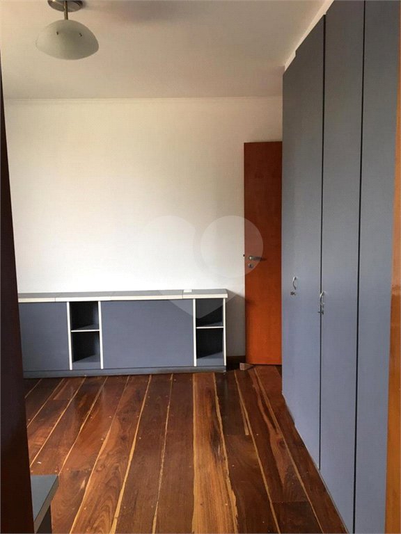 Apartamento à venda com 4 quartos, sendo 2 suítes, em Bosque da Saúde, São Paulo, SP