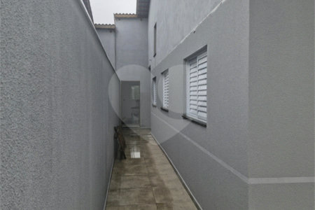 Casa à venda com 3 quartos, sendo 1 suíte,  em Jardim das Flores, Suzano, SP