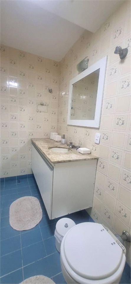 Apartamento porteira fechada com vista para o mar e lazer completo em Pitangueiras – Guarujá