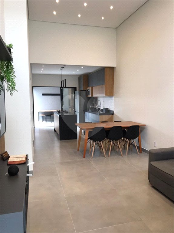 Casa à venda com 3 suítes no condomínio Terras de São Francisco, Sorocaba - SP