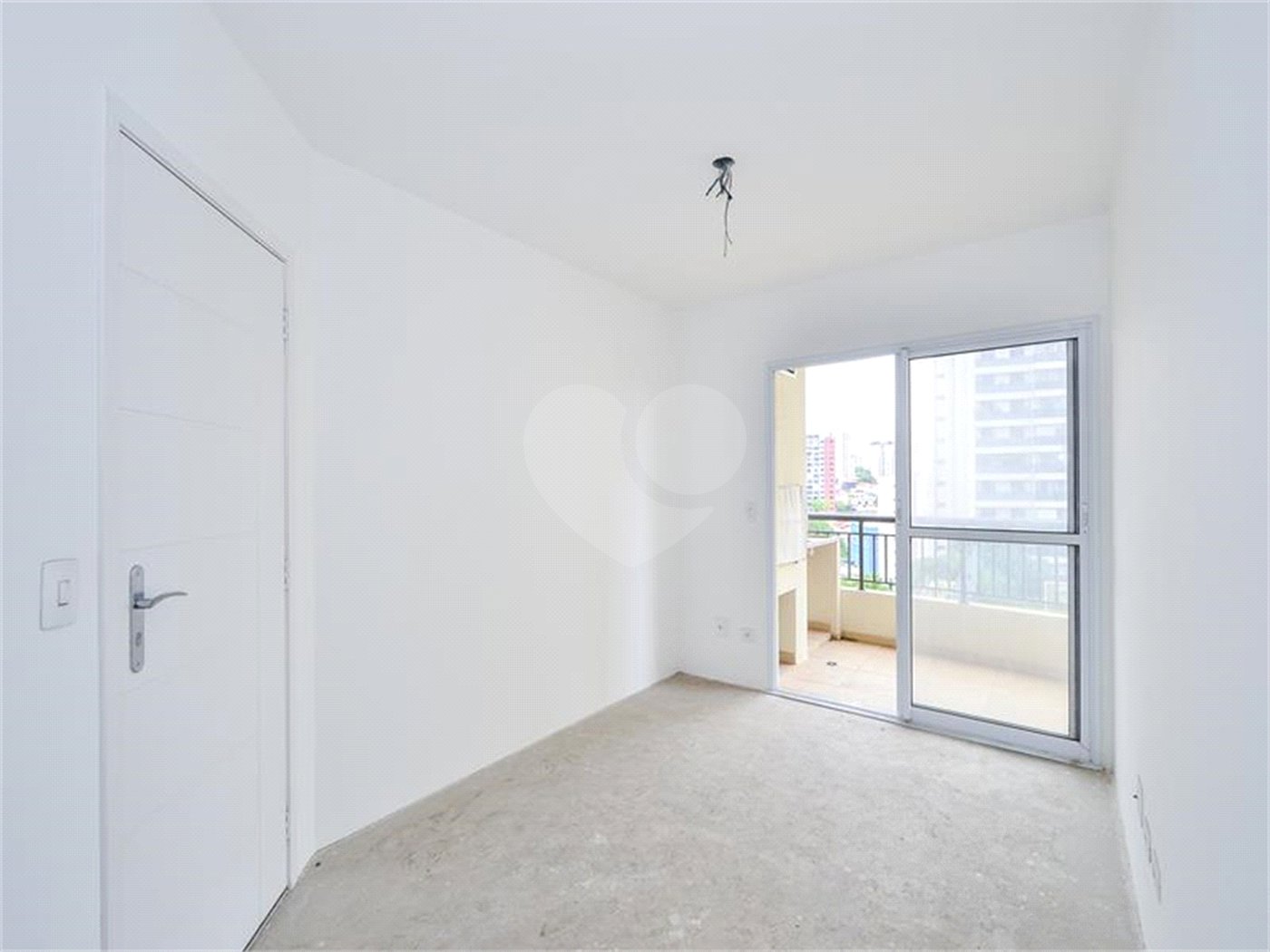 Apartamento à venda com 3 quartos, sendo 1 suíte, em Vila Gumercindo, São Paulo, SP