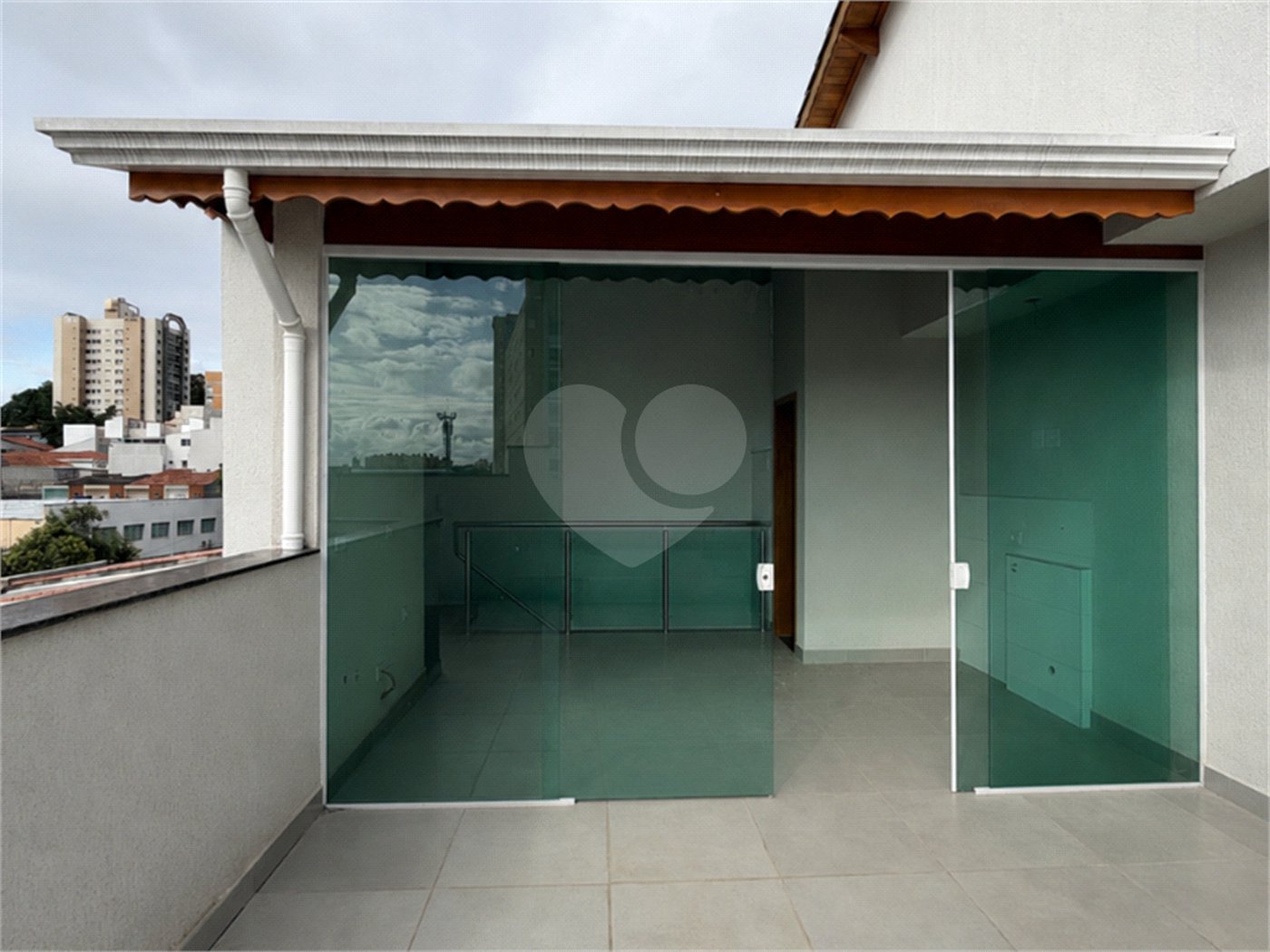 Duplex à venda ou para alugar com 2 quartos em Vila Valparaíso, Santo André, SP