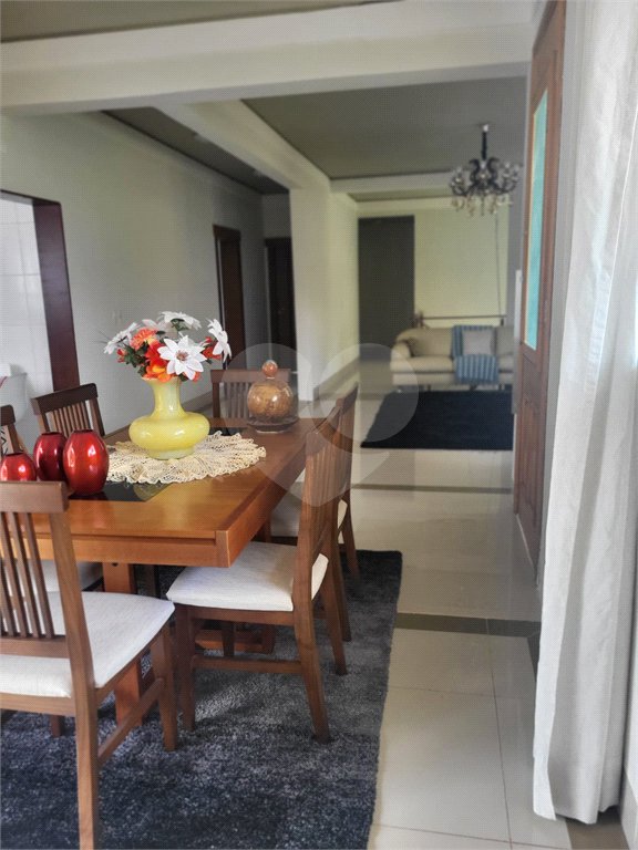 Casa à venda com 4 suítes no condomínio Jardim Theodora, Itu - SP