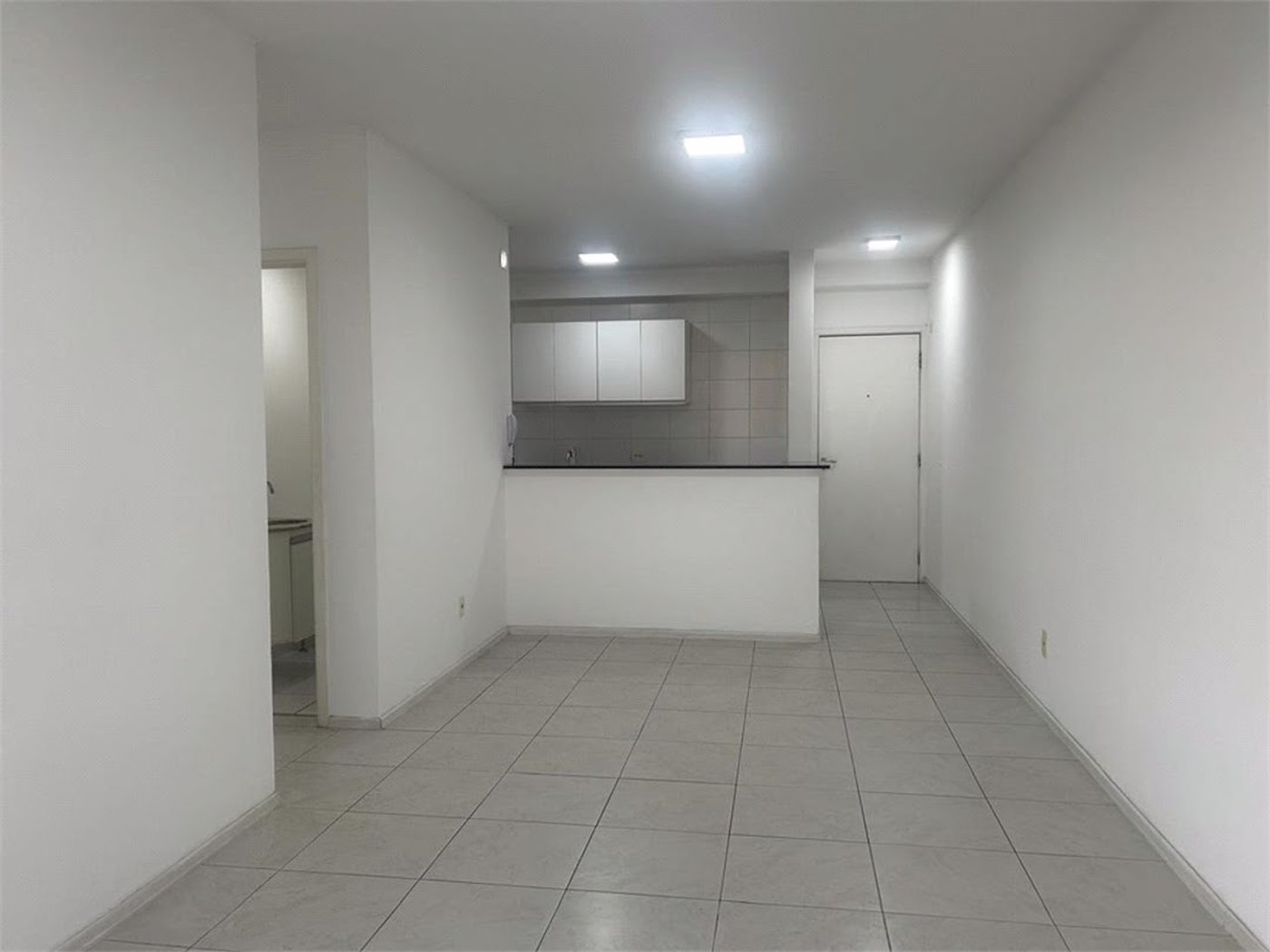 Apartamento Residencial à venda, Gonzaga, Santos - AP0322.