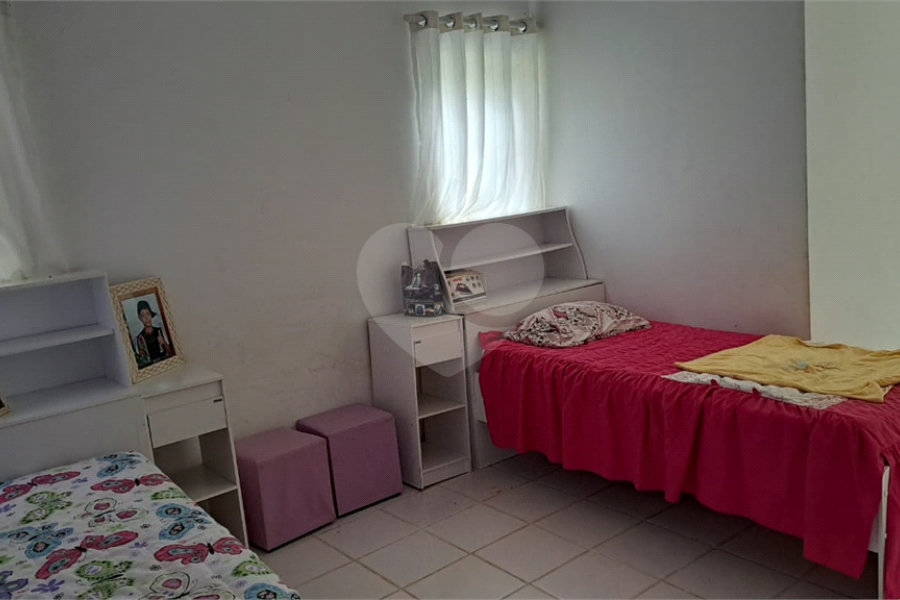 Casa à venda com 3 quartos, sendo 1 suíte, no condomínio Alpes da Cantareira, Mairiporã - SP
