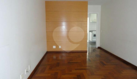 Apartamento à venda com 3 suítes em Vila Suzana, São Paulo, SP