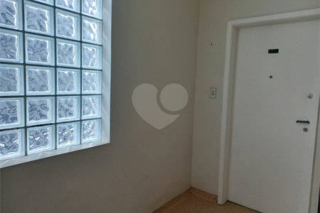 Apartamento à venda com 3 quartos, sendo 1 suíte, em Pinheiros, São Paulo, SP