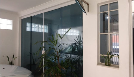 Casa à venda com 3 quartos, sendo 1 suíte, em Mirandópolis, São Paulo, SP