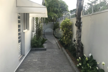 Sobrado à venda com 3 quartos, sendo 1 suíte, em Jardim Petrópolis, São Paulo, SP