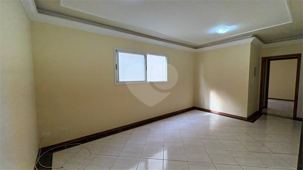 Apartamento à venda com 2 quartos, sendo 1 suíte,  em Jardim Simus, Sorocaba, SP