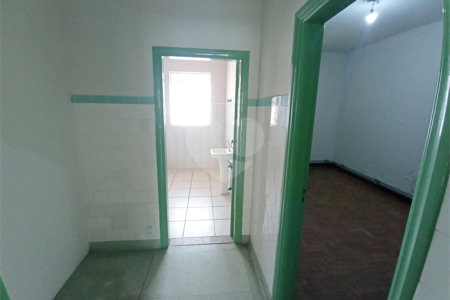 Casa à venda com 3 quartos no Centro, Vinhedo, SP