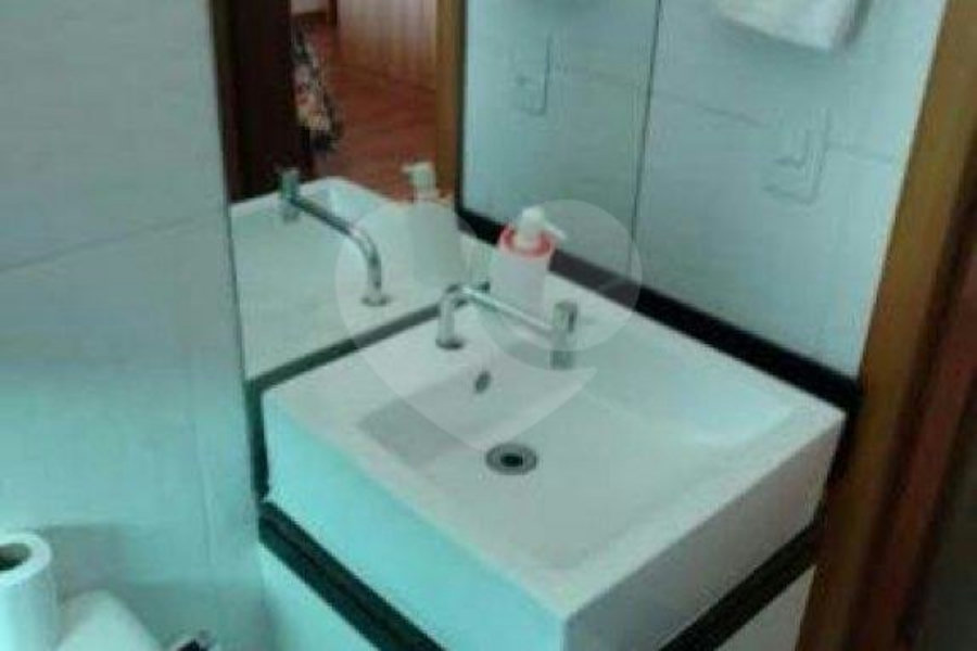 Sobrado à venda com 3 suítes em Vila Constança, São Paulo, SP